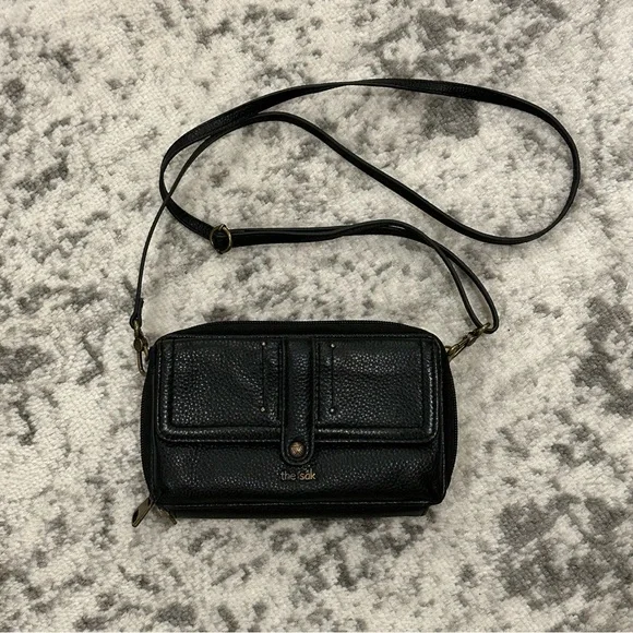 The Sak Sequoia Extra Large Smartphone Black Leather Crossbody Bag Purse - Picture 3 of 9